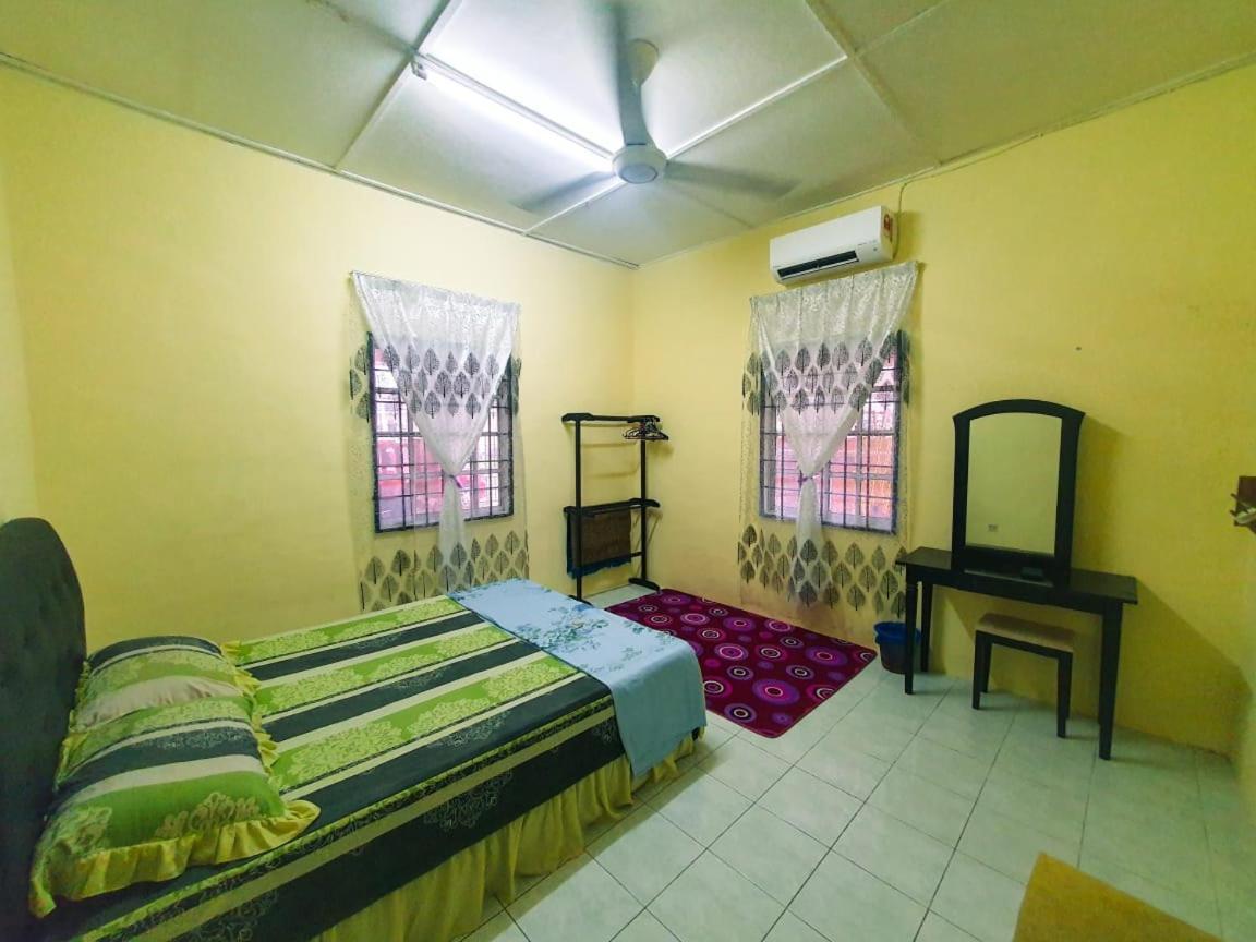 Adeeba Homestay Kuantan Exterior foto
